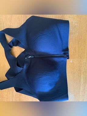 Lululemon Front-Zip Black Sports Bra